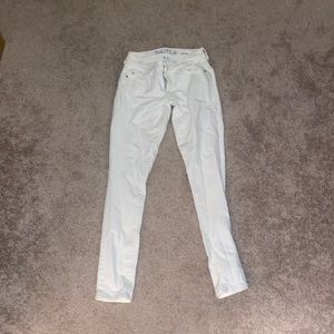 NAUTICA white jeans size 25! Great for spring and summer only worn twice